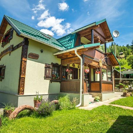 Casa Rustik Bucovina Villa Фунду Молдовей Екстериор снимка